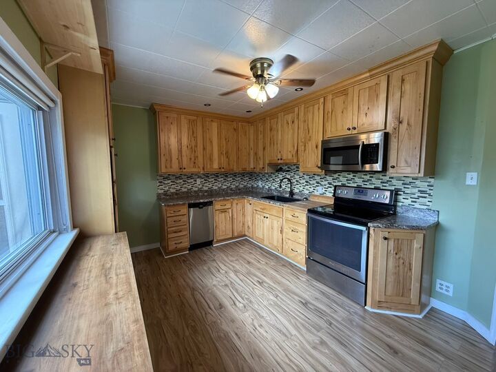 Property Photo: 616 Cedar Street MT 59711