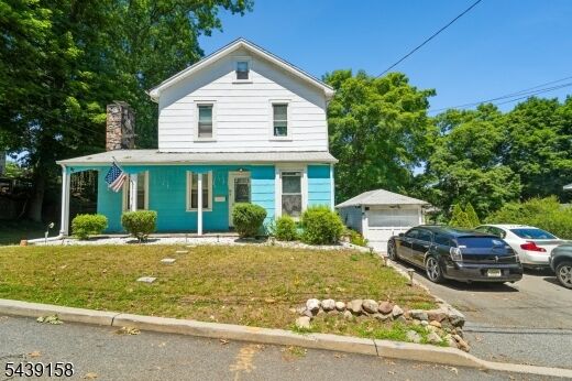 Property Photo: 20 Nassau St NJ 07508
