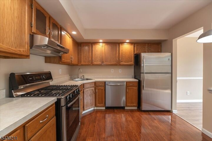 Property Photo:  23 Foxboro Ln E  NJ 07480 