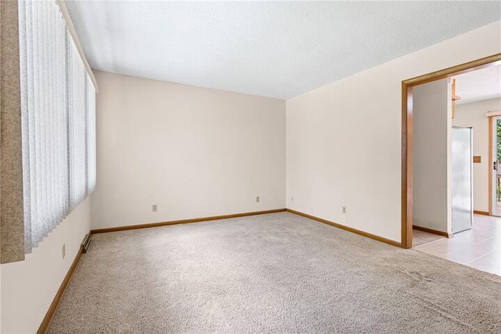 Property Photo: 4826 Stearns Lane KS 66203