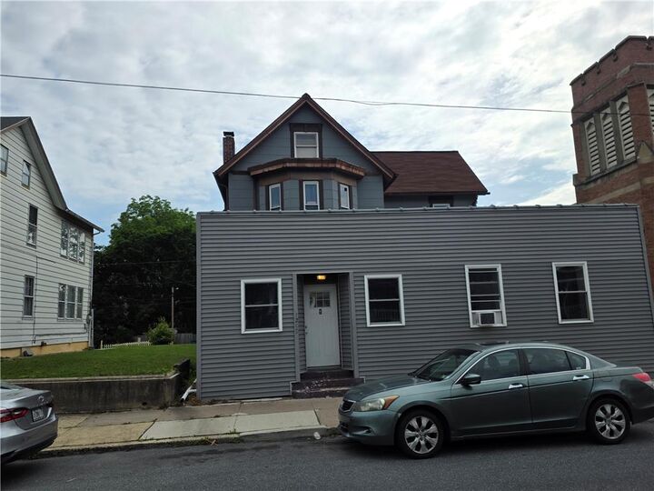 Property Photo:  1249 Main Street  PA 18067 