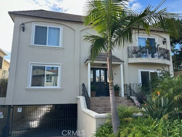 Property Photo:  1024 5th  CA 90403 