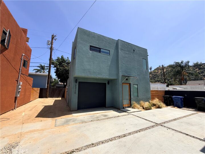 Property Photo: 2320 Fernleaf Street CA 90031