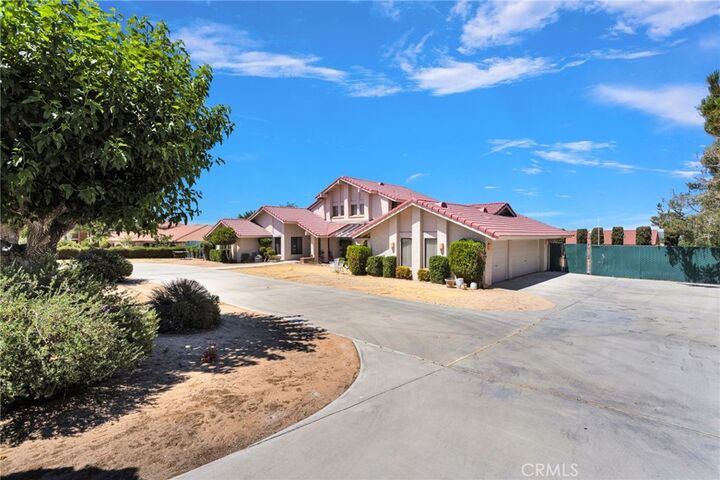 Property Photo: 13094 Modoc Court CA 92308