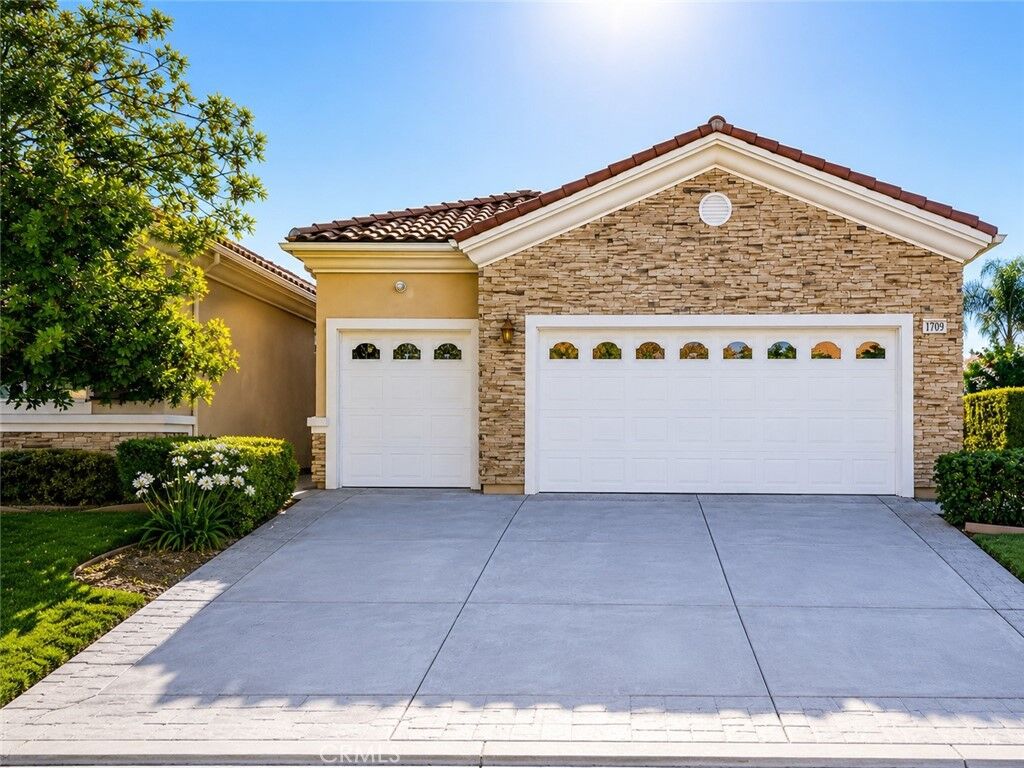 Property Photo:  1709 Reyes  CA 92223 
