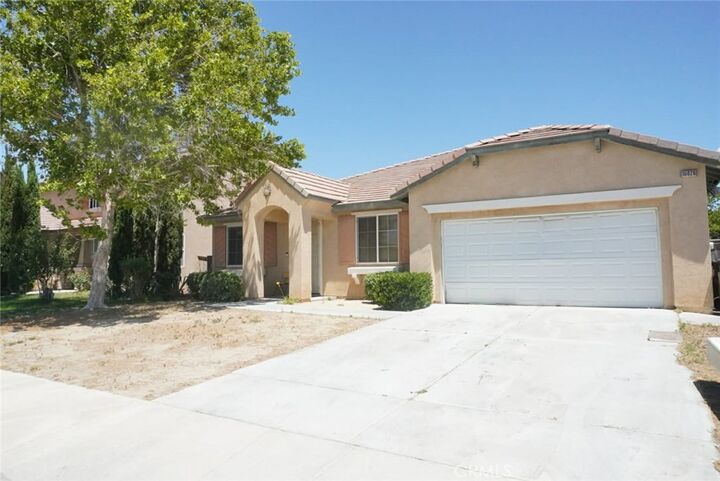 Property Photo:  16026 Greyrock  CA 92395 