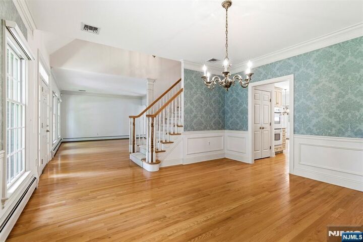 Property Photo: 7 Alex Court NJ 07481