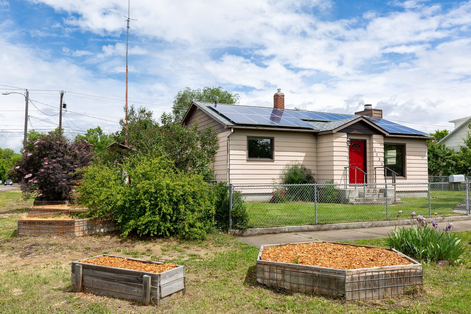 Property Photo:  1732 Defoe Street  MT 59802 