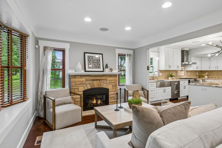 Property Photo:  4160 Utica Avenue S  MN 55416 