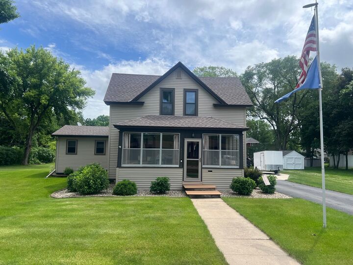 Property Photo:  413 S Swift Avenue  MN 55355 