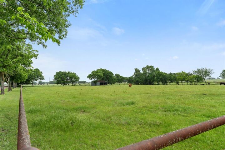 Property Photo:  257 Bud Run  TX 75165 