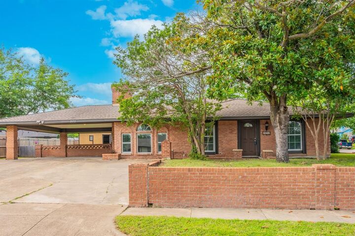 Property Photo:  2652 Bluebird Lane  TX 75149 