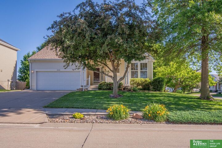 Property Photo:  19810 Sycamore Drive  NE 68028 