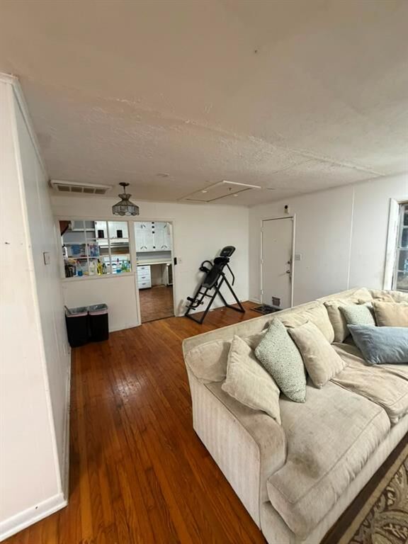 Property Photo:  404 NW 122nd Street  OK 73114 