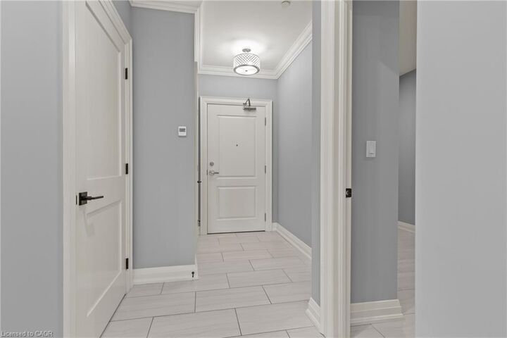 Property Photo:  257 Millen Road 205  ON L8E 2H1 