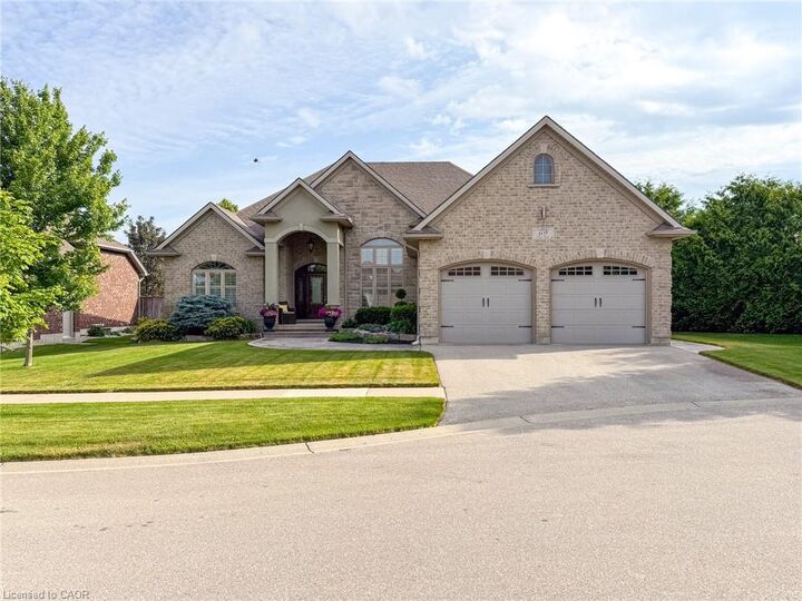 69 Tan Avenue — photo 1