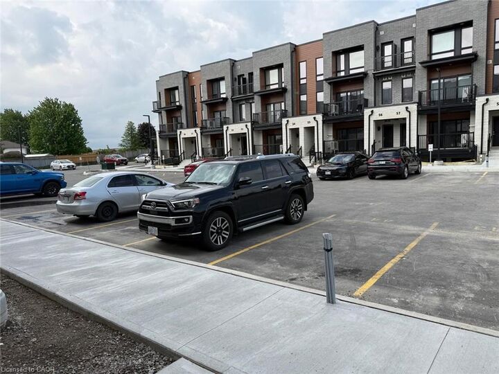 Property Photo:  525 Erinbrook Drive B038  ON N2E 0L4 