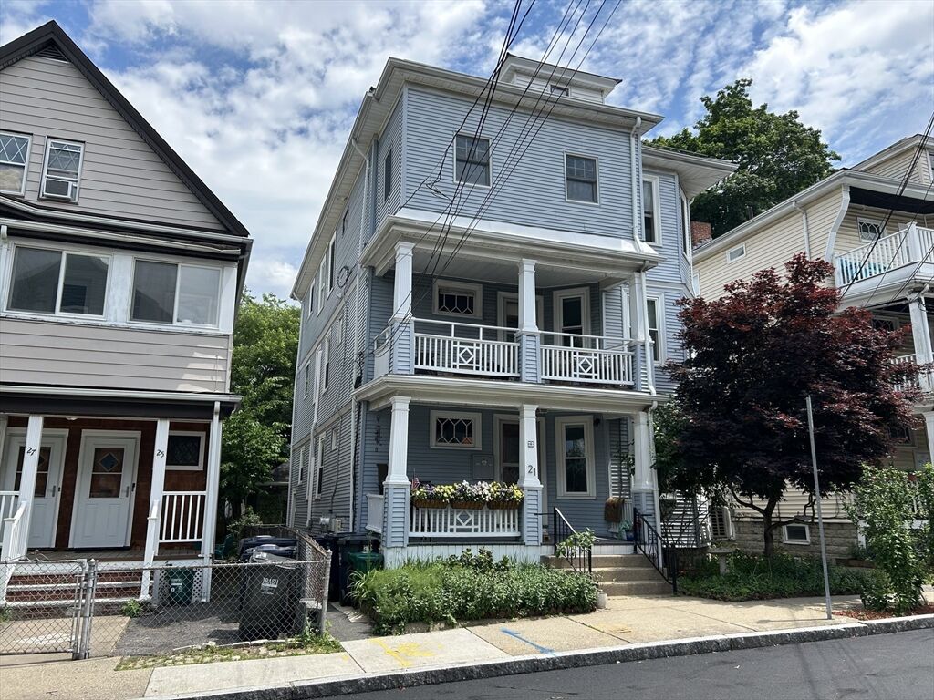 Property Photo: 21 Ericsson St 2 MA 02138