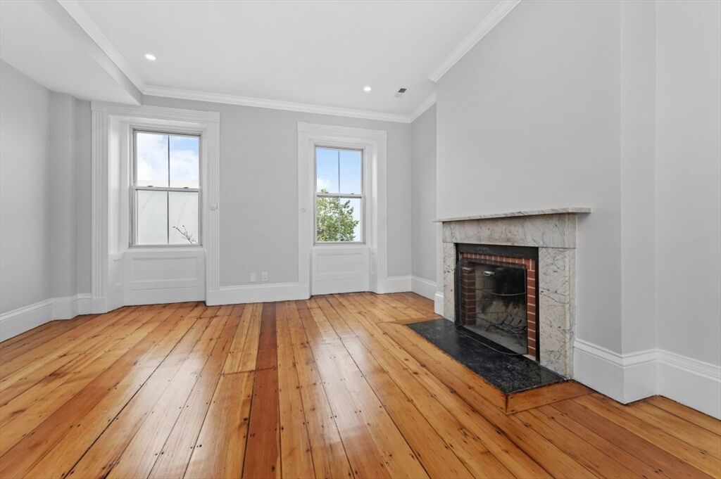Property Photo:  76 Washington Street 2  MA 02129 