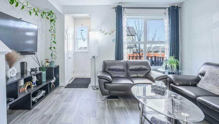 Property Photo: 100 Carringvue Way NW AB T3P 1K7