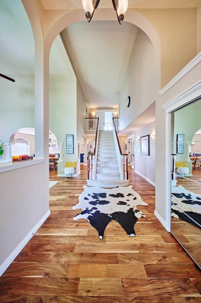 Property Photo: 4057 Edgevalley Landing NW AB T3A 5H5