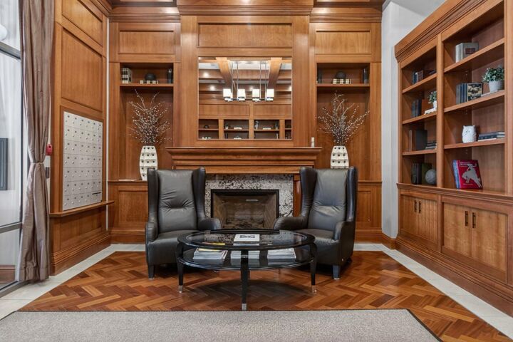 Property Photo: 701 3 Avenue SW 401 AB T2P 5R3