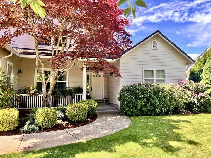 Property Photo: 190 Naismith Blvd OR 97404