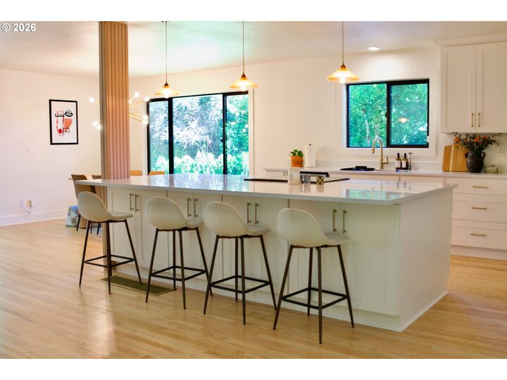 Property Photo:  9615 SW Omara St  OR 97223 