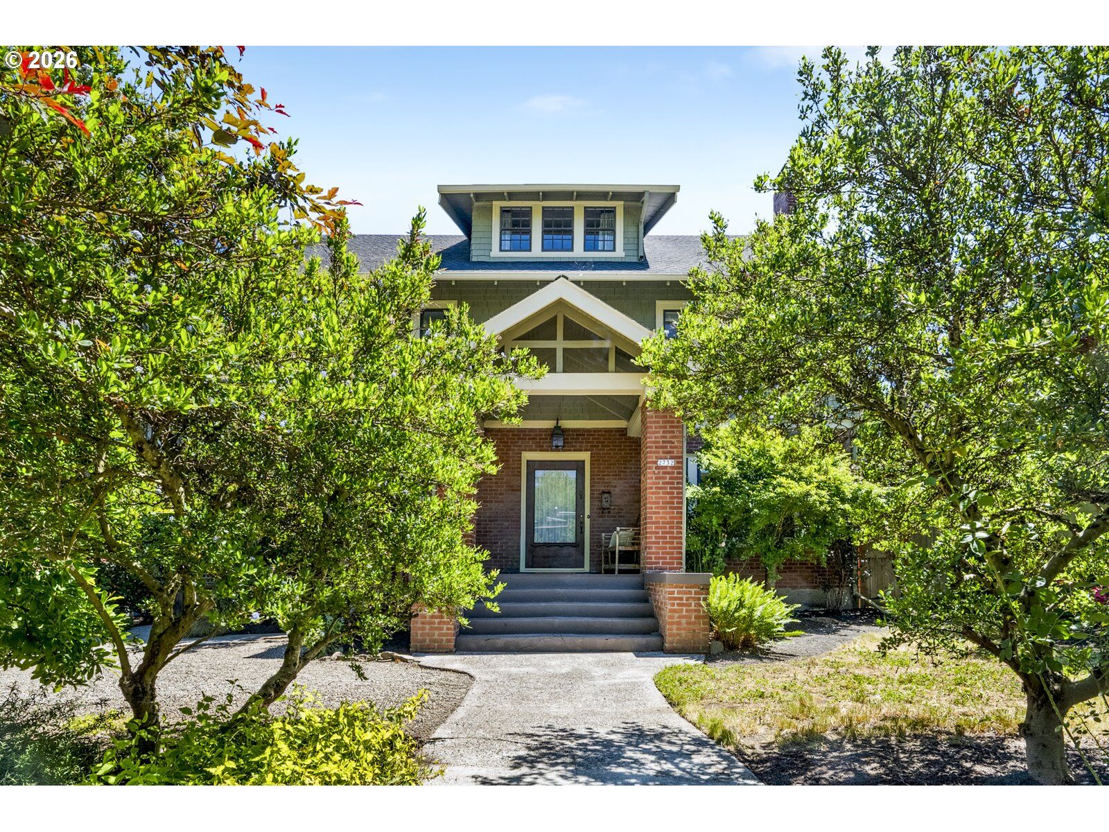 Property Photo: 2732 NE 15th Ave OR 97212