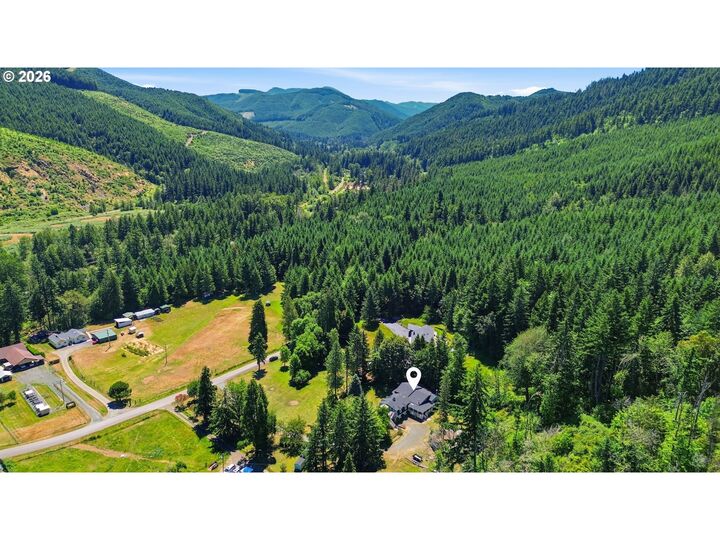 Property Photo:  75500 Wicks Rd  OR 97434 