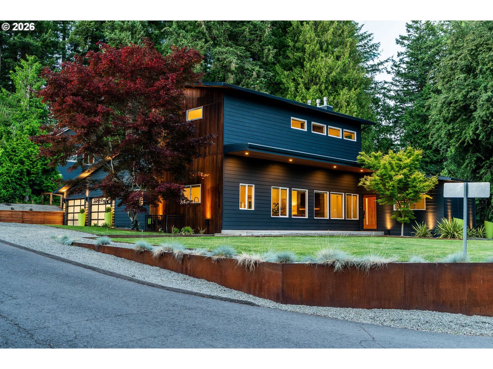 Property Photo: 7665 SW Copel St OR 97225