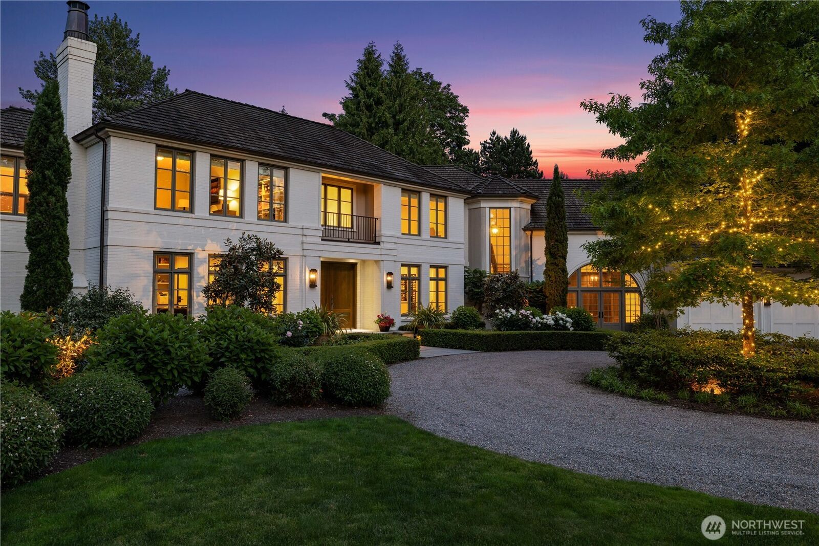 Property Photo:  6560  163rd Place SE  WA 98006 