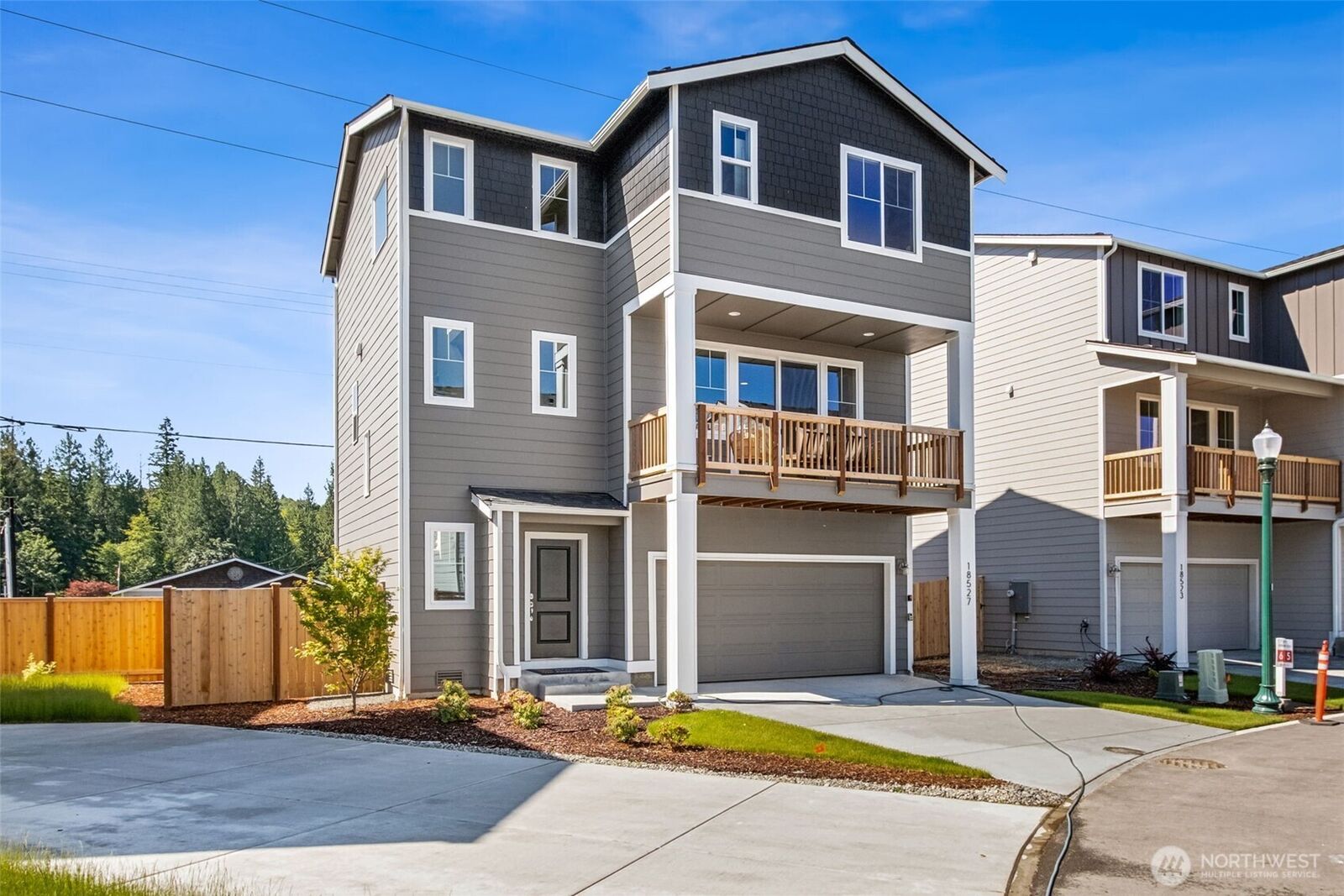 Property Photo: 18527 SE 271st Court WA 98042