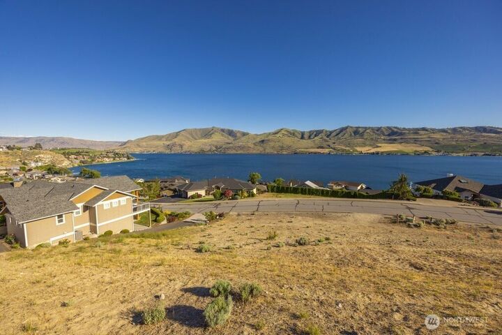 Property Photo: 116 Apple Avenue WA 98816