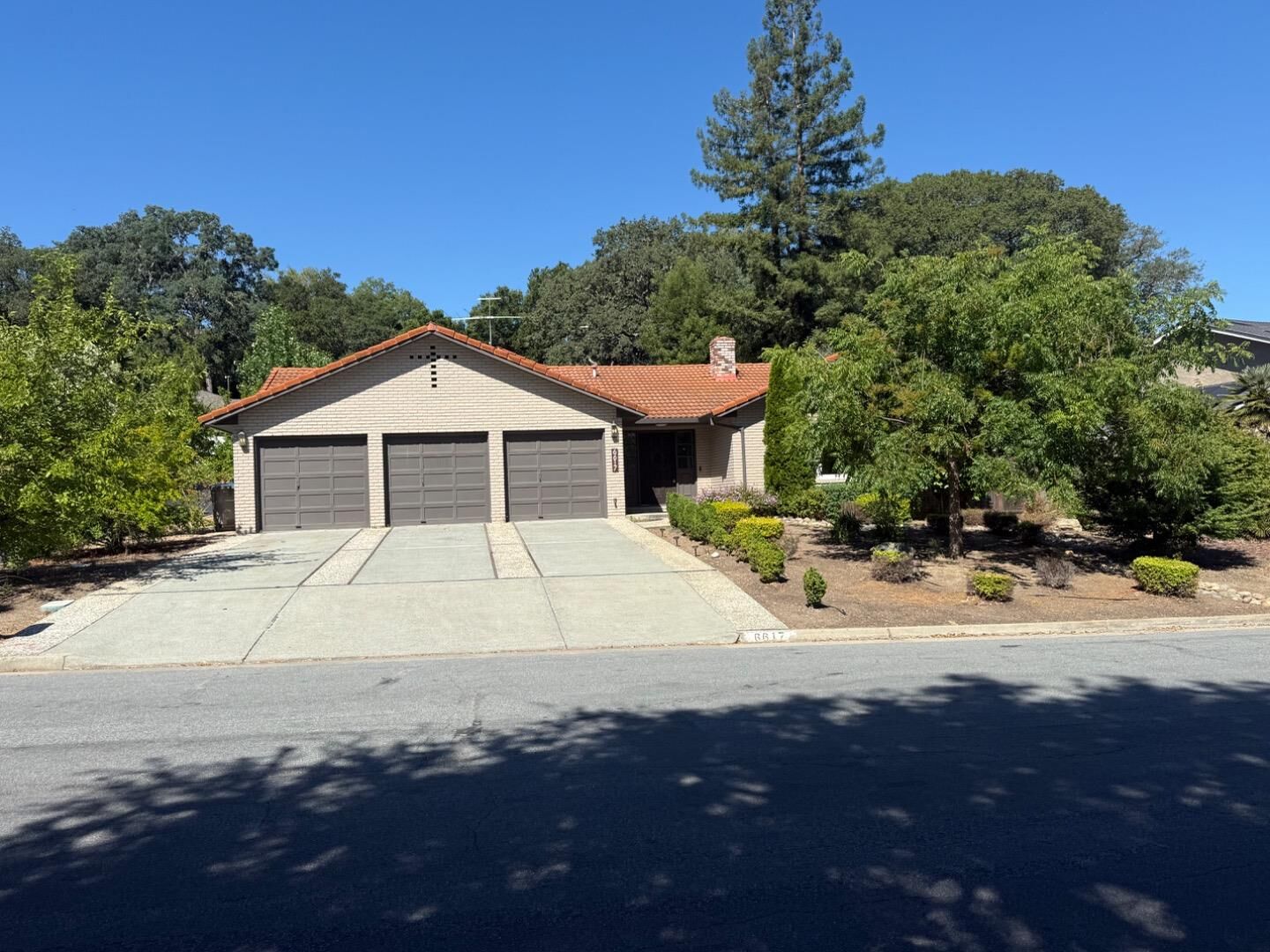Property Photo:  6617 Leyland Park Drive  CA 95120 