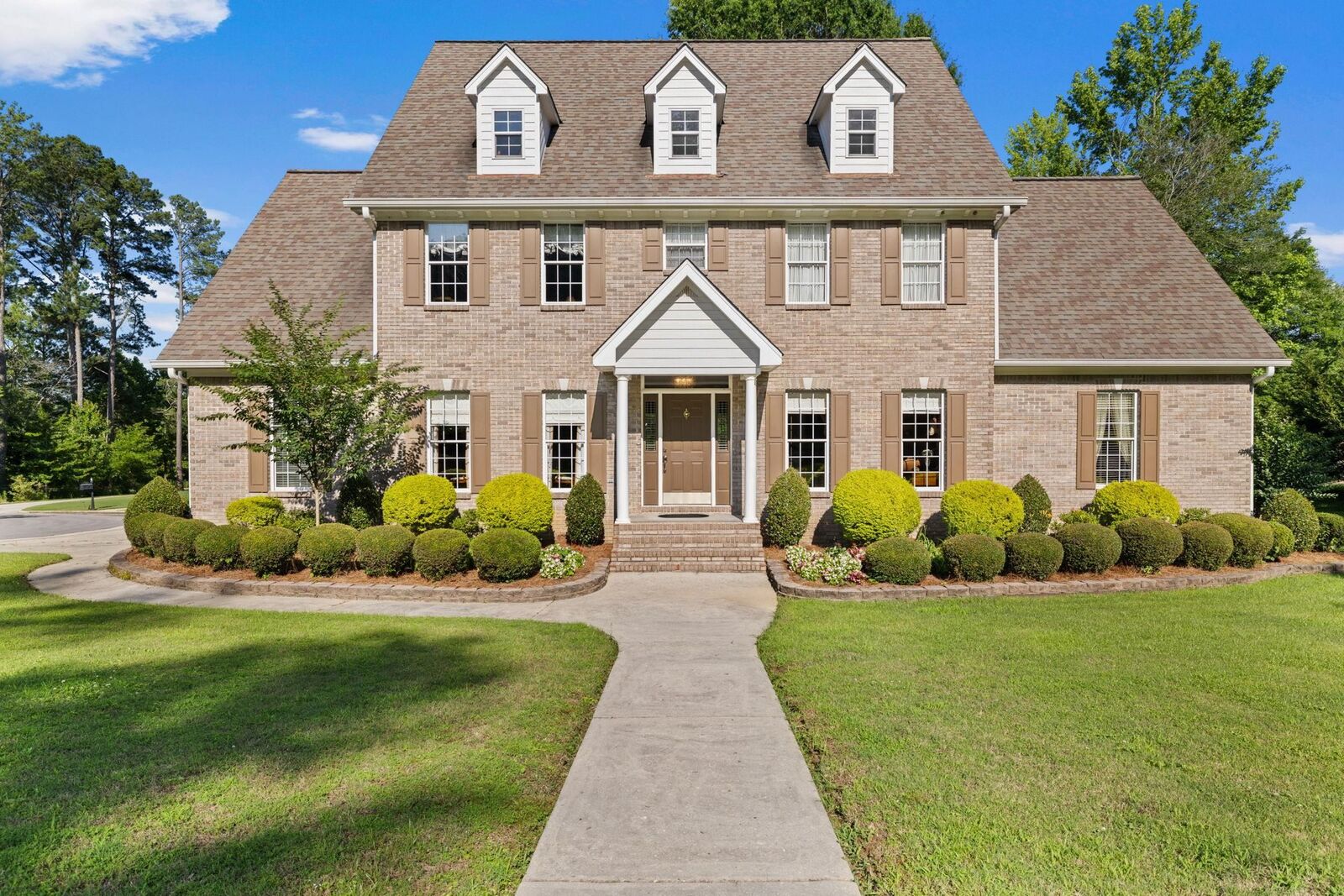 Property Photo:  141 Augusta Trl  AL 35057 