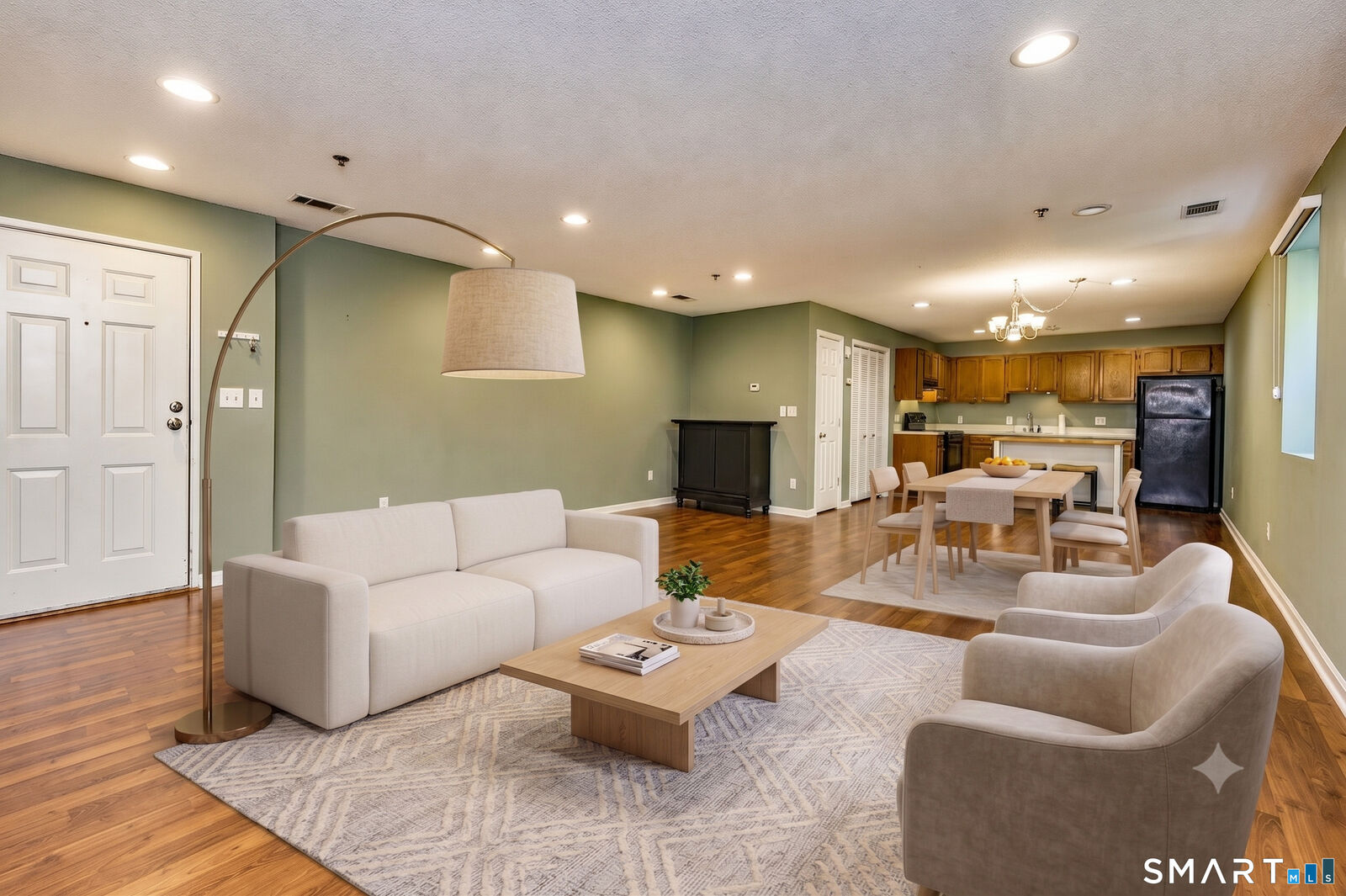 Property Photo:  46 South Cherry Street 327 (Aka Judd Square)  CT 06492 