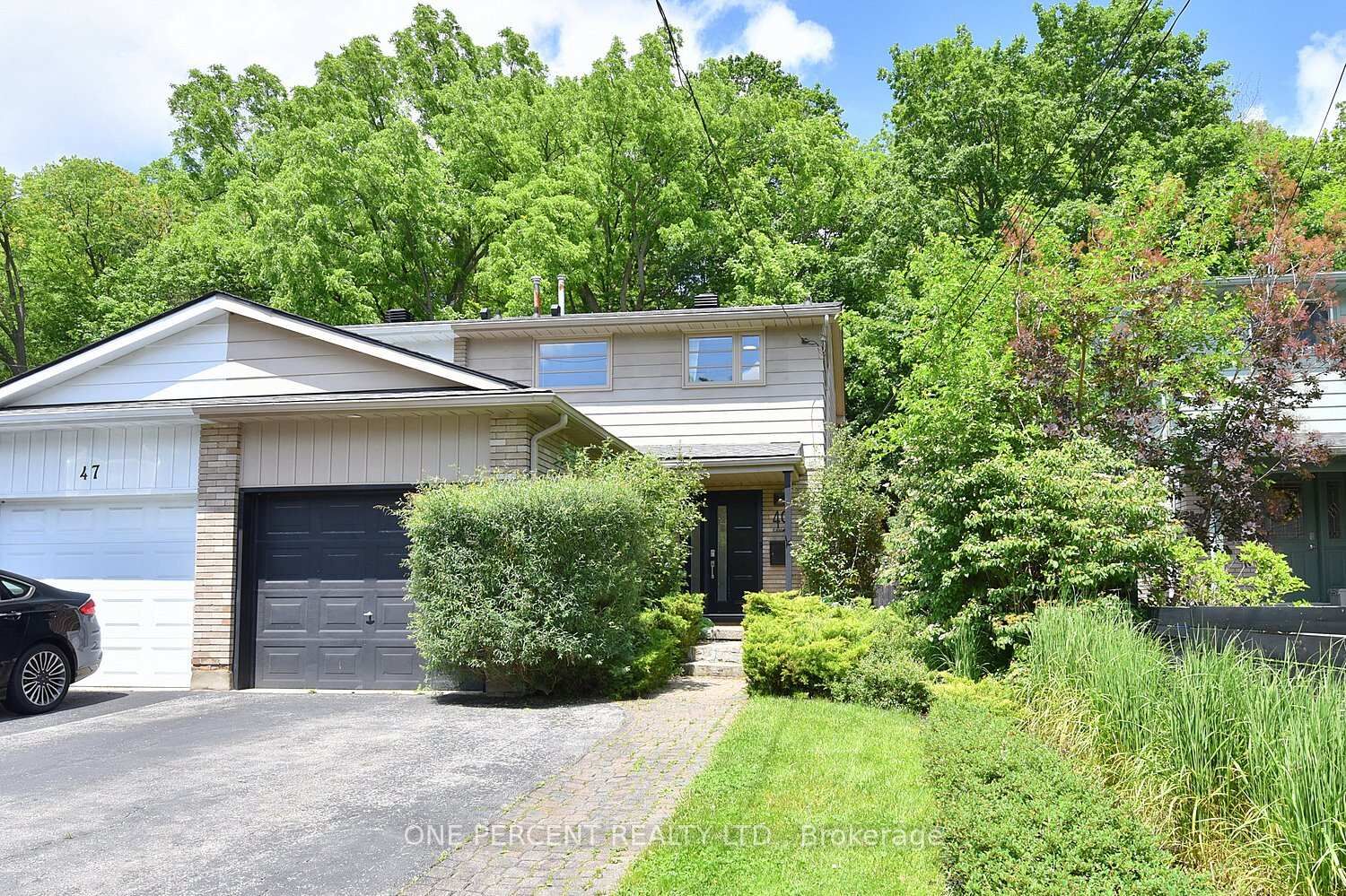 Property Photo: 49 Park Street E ON L9H 1C9