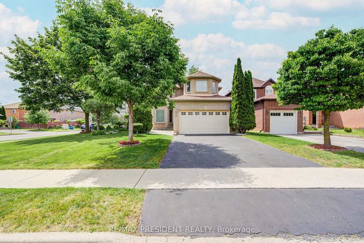 2 Banner Road — photo 1
