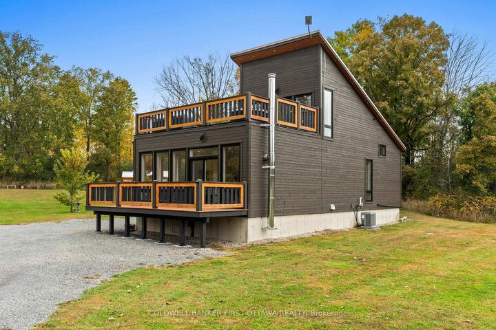 Property Photo: 4210 Scotch Line Road ON K7H 3C5