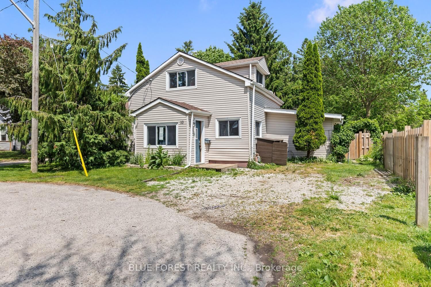 Property Photo: 10 Henry Street ON N5R 3L4