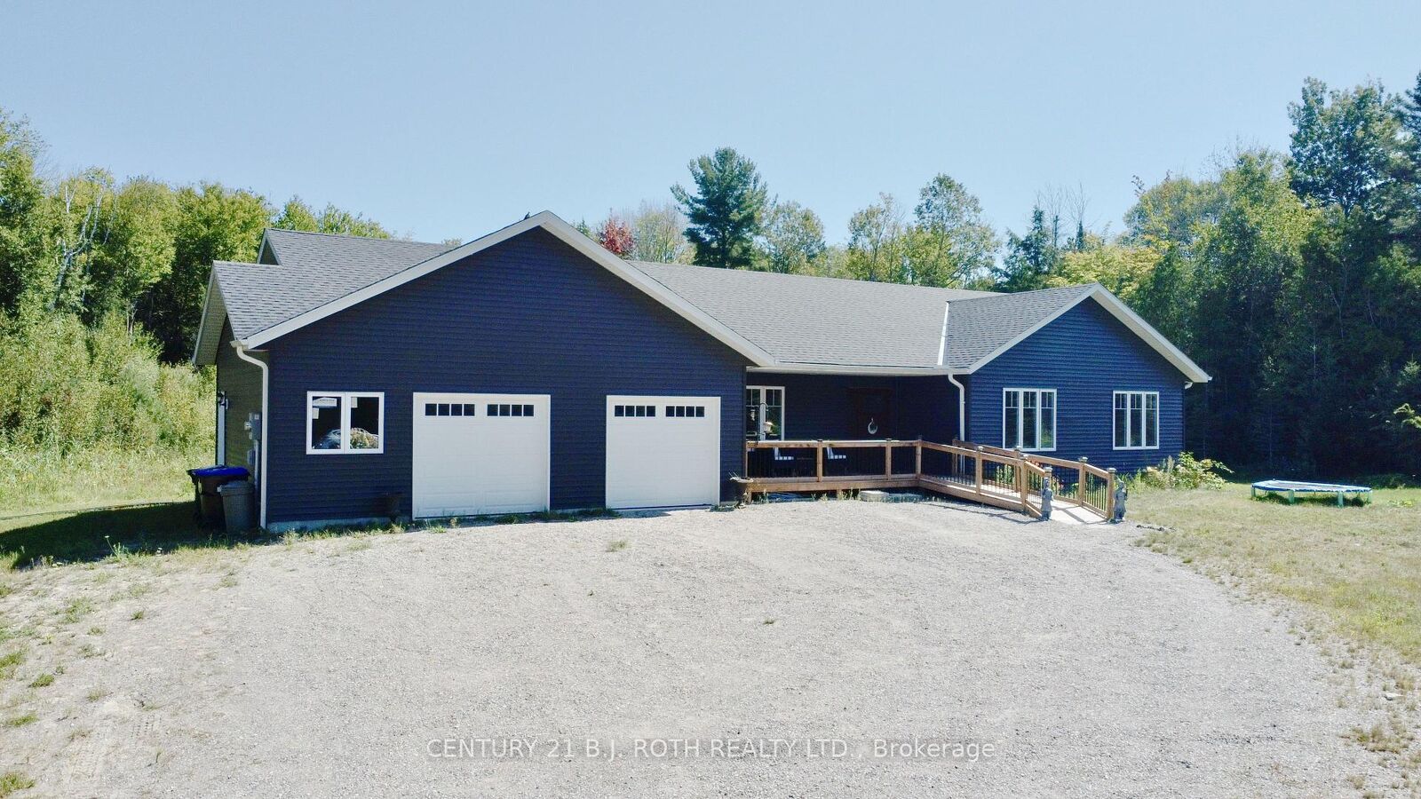 Property Photo: 5 Gerus Road ON L0L 2J0