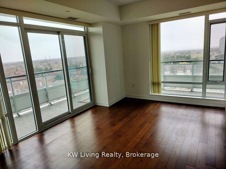 Property Photo: 2560 Eglinton Avenue W 805 ON L5M 0Y3