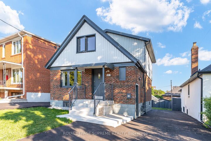 Property Photo: 45 Beechborough Avenue ON M6M 1Z2