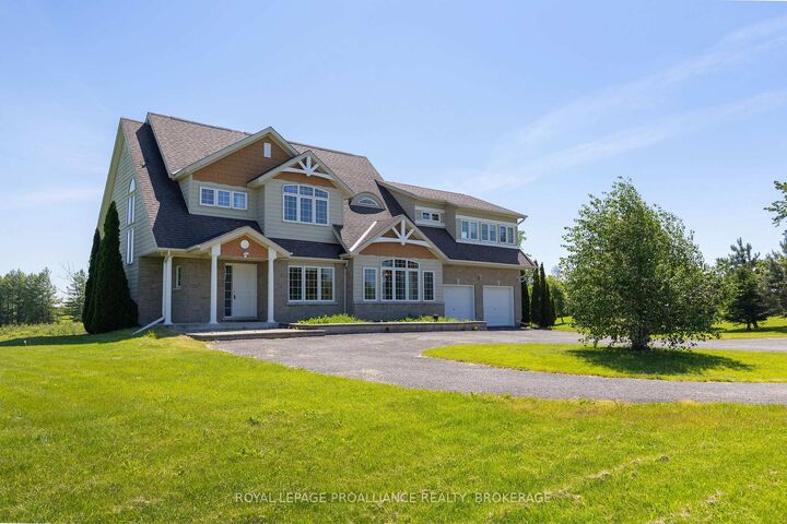Property Photo: 1461 English Way ON K7L 5H6