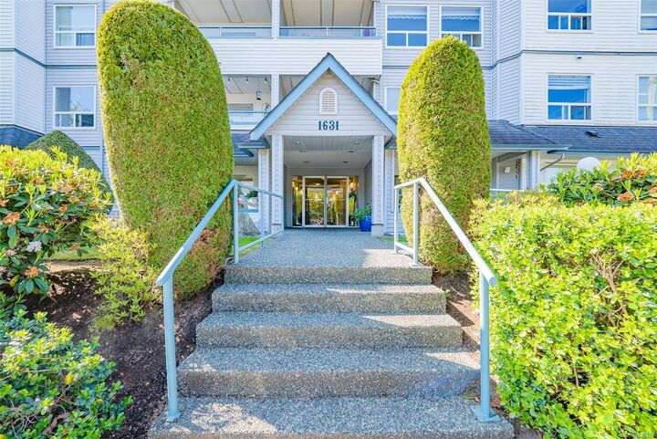 Property Photo: 1631 Dufferin Cres #405 BC V9S 5T4