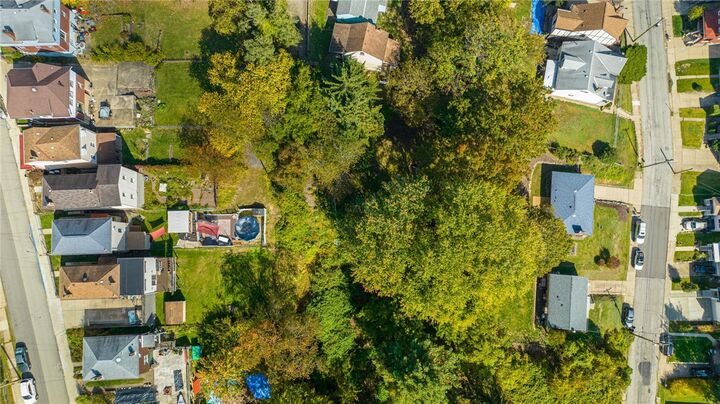 Property Photo:  0-B Seward St  PA 15211 