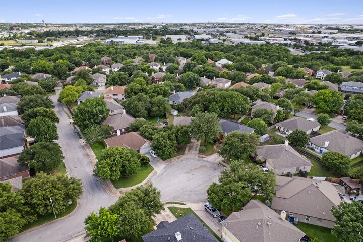 Property Photo:  1623 War Horse Lane  TX 78664 