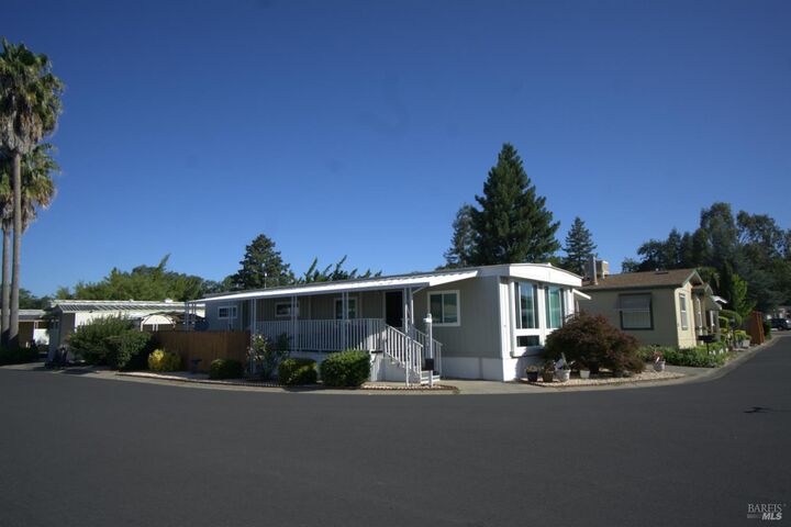 Property Photo: 99 Plymouth Way CA 95403