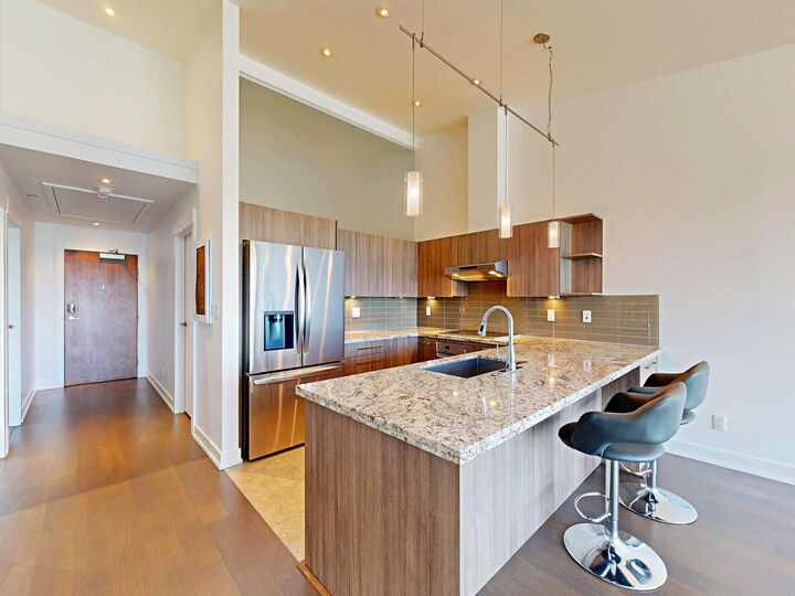 Property Photo: 650 Evergreen Place 402 BC V7N 0A5